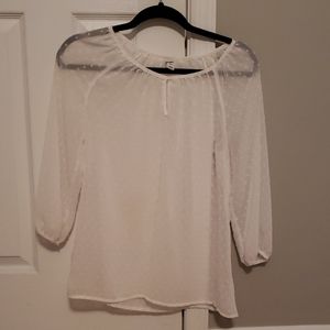 White 3/4 sleeve top
